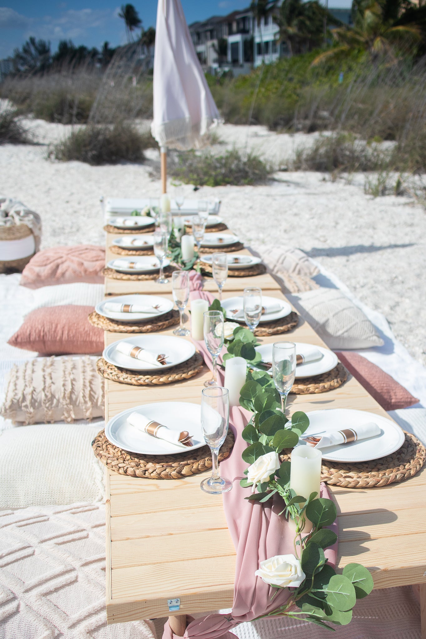 picnic parties with twelve guests